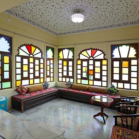 אודייפור Oyo Home Heritage Near City Palace מראה חיצוני תמונה